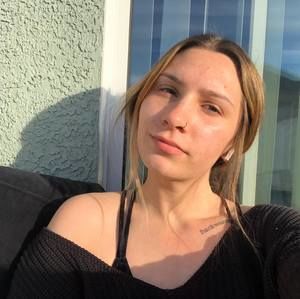 Meet your Posher, Frances